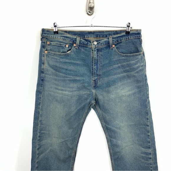 Levis Men Size 38 x 30 Jeans 505 Regular Fit Straight Light Wash Pants Stretch - Picture 2 of 9